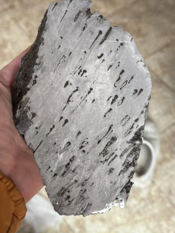 Dronimo Meteorite